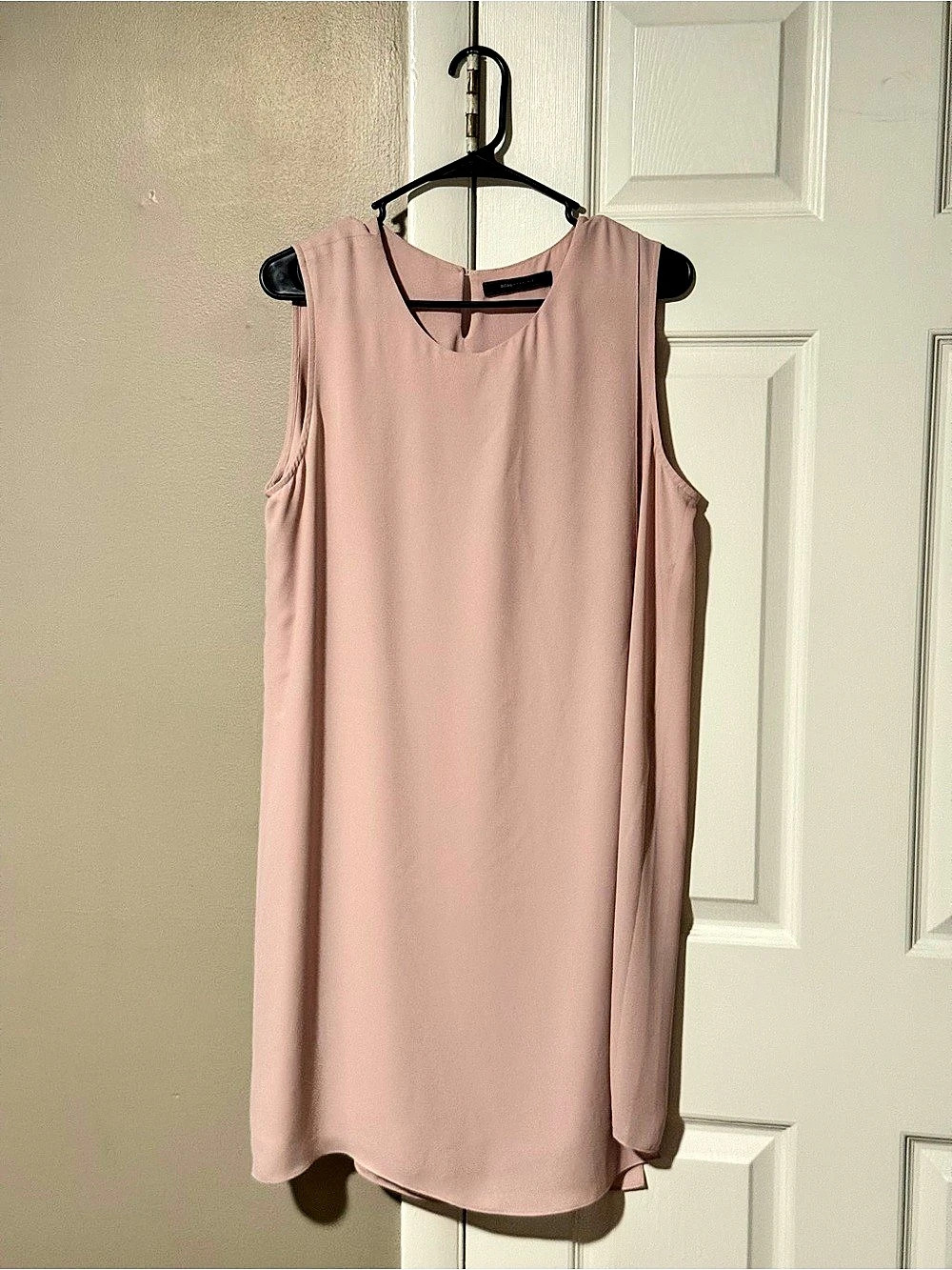 BCBGMAXAZRIA Sleeveless Mini Dress in Pink Like New